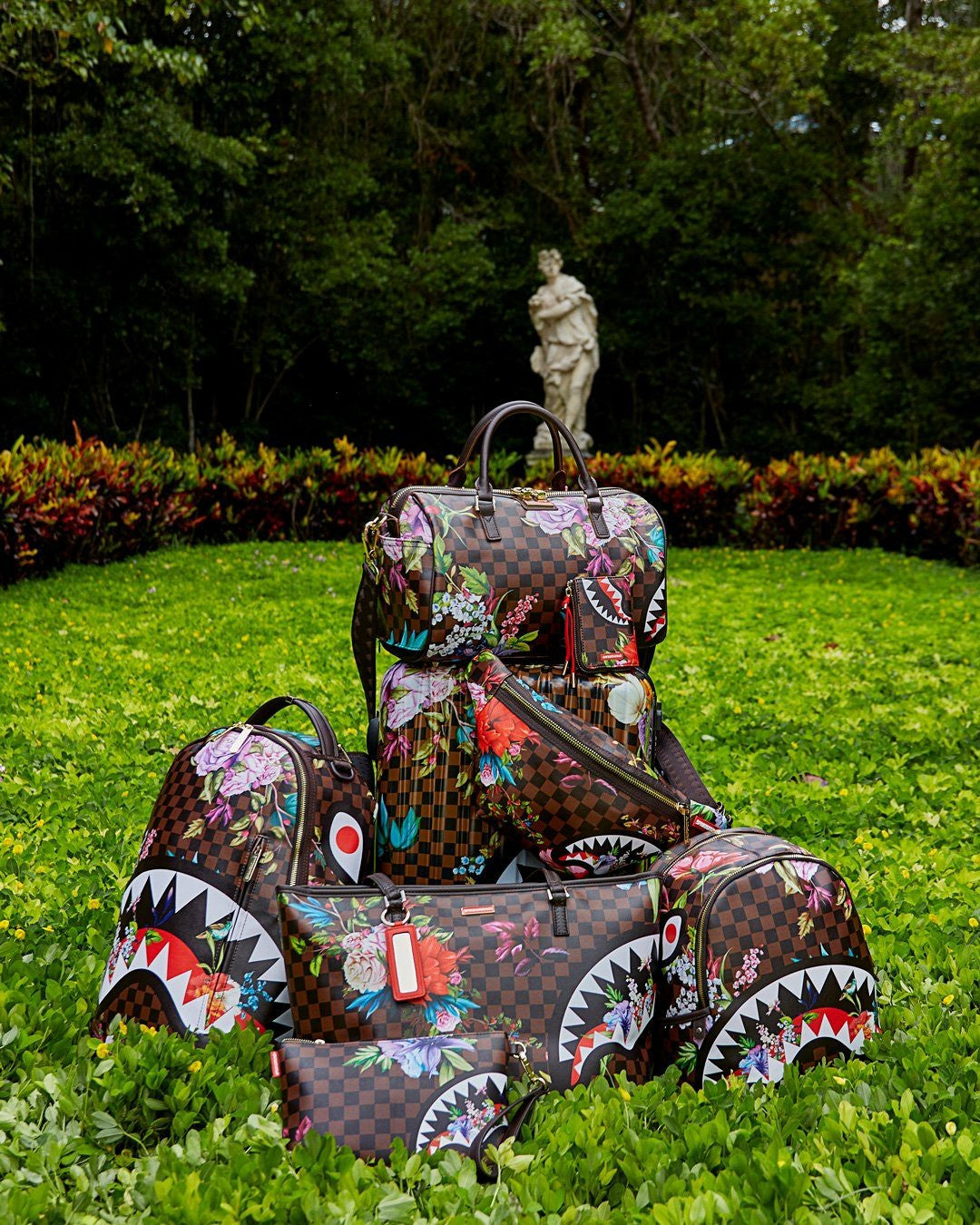 Sprayground - GARDEN OF SHARKS WALLET