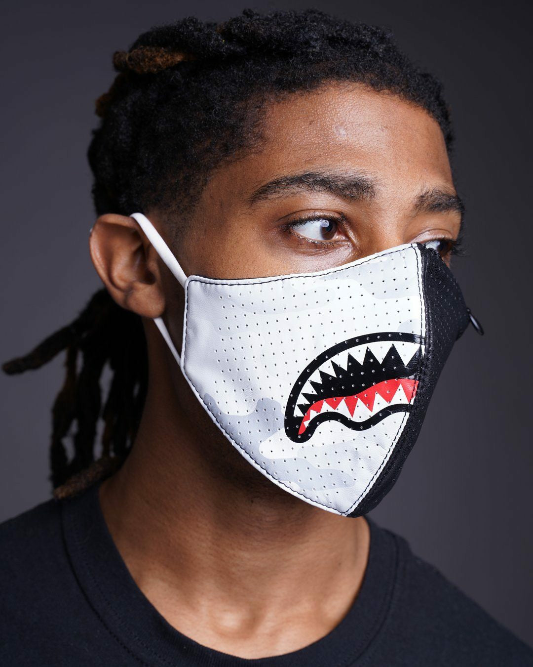 Sprayground - DAMAGE CONTROL STASH POCKET VEGAN LEATHER FACE MASK