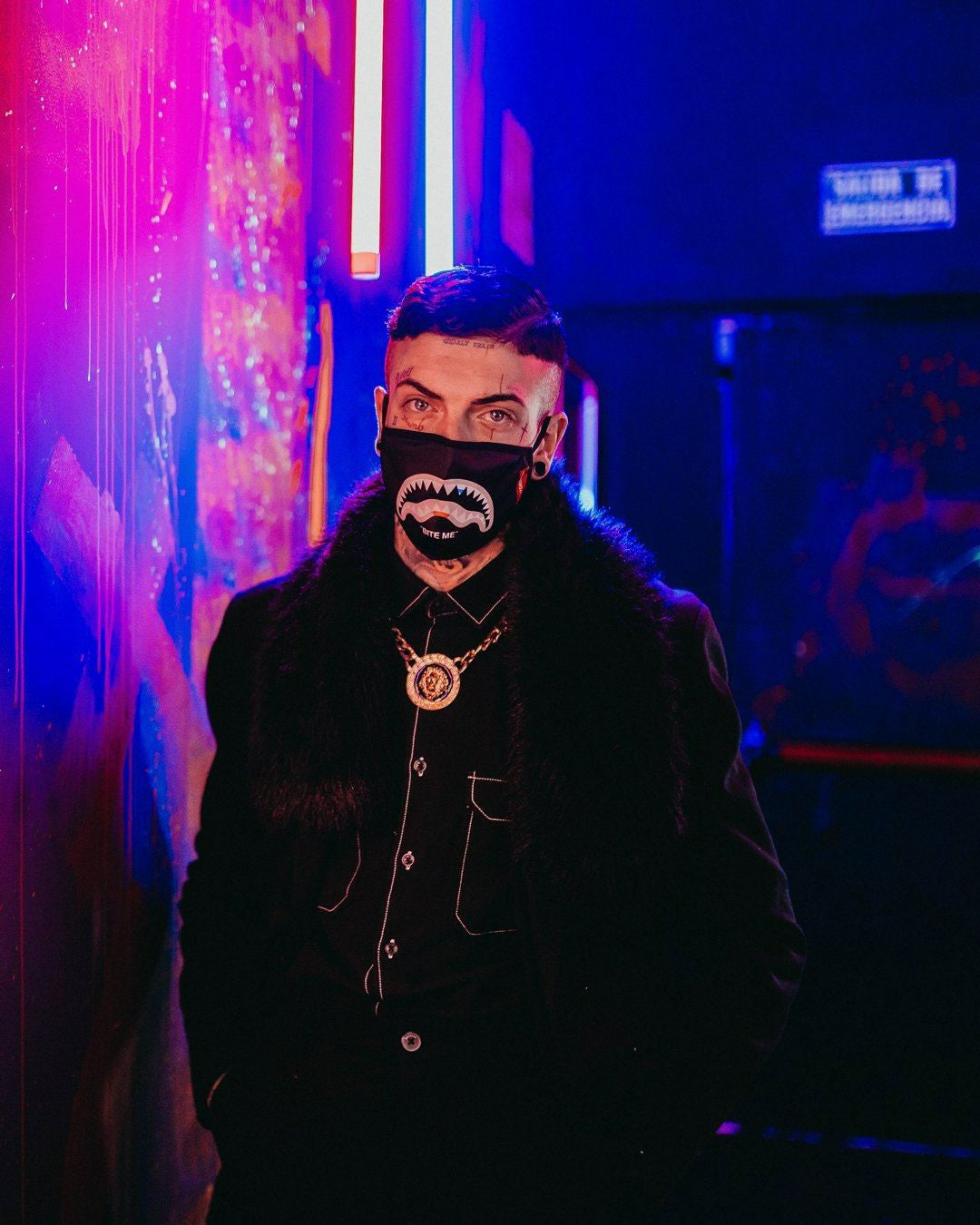 Sprayground - BITE ME SHARK (BLK) POLYESTER FACE MASK