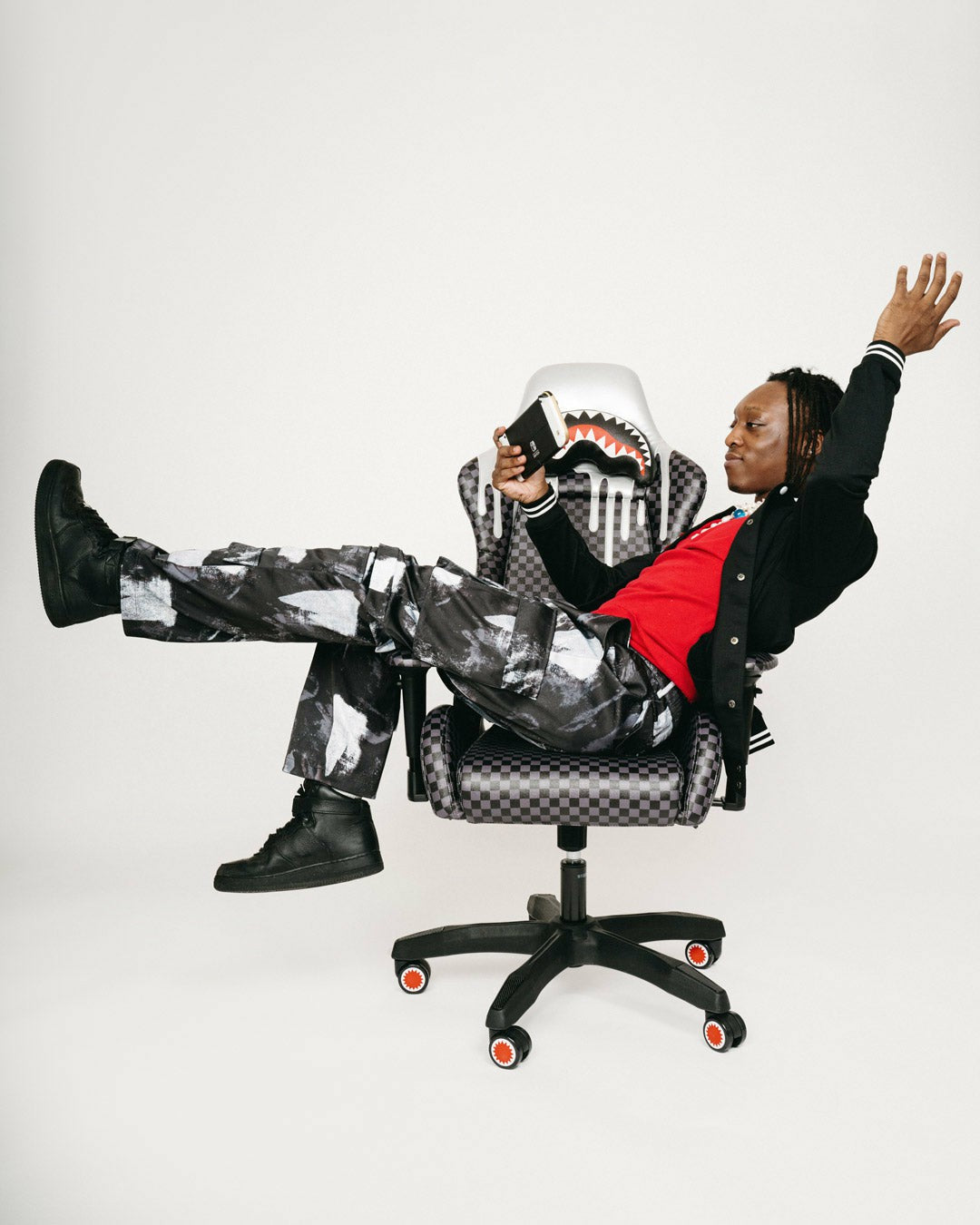 Sprayground - GHOST DRIP SHARK CHAIR