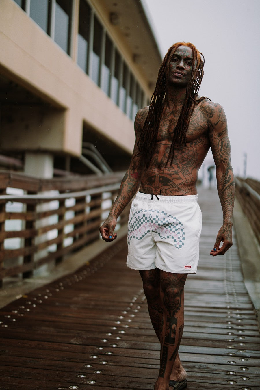 Sprayground - SHARK CENTRAL DYNAMIC SWIM SHORTS