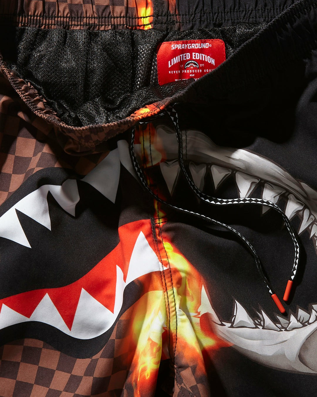 Sprayground - SHARKS IN PARIS UNSTOPPABLE SWIM TRUNKS