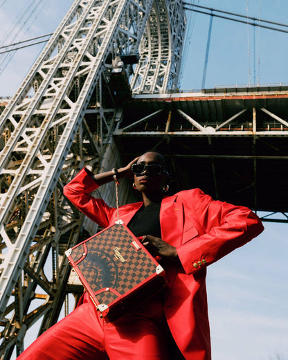 Sprayground - TAKEOVER THE THRONE ATTACHÉ HANDCUFF BRIEFCASE