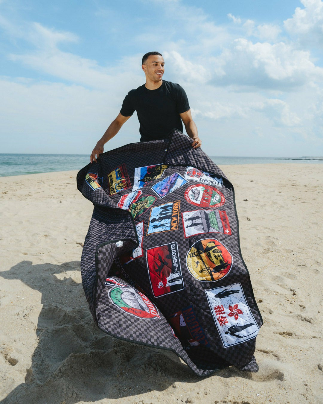 Sprayground - GLOBAL MOGUL UNLIMITED MILES PACKABLE BEACH MAT BLANKET WATER RESISTAN