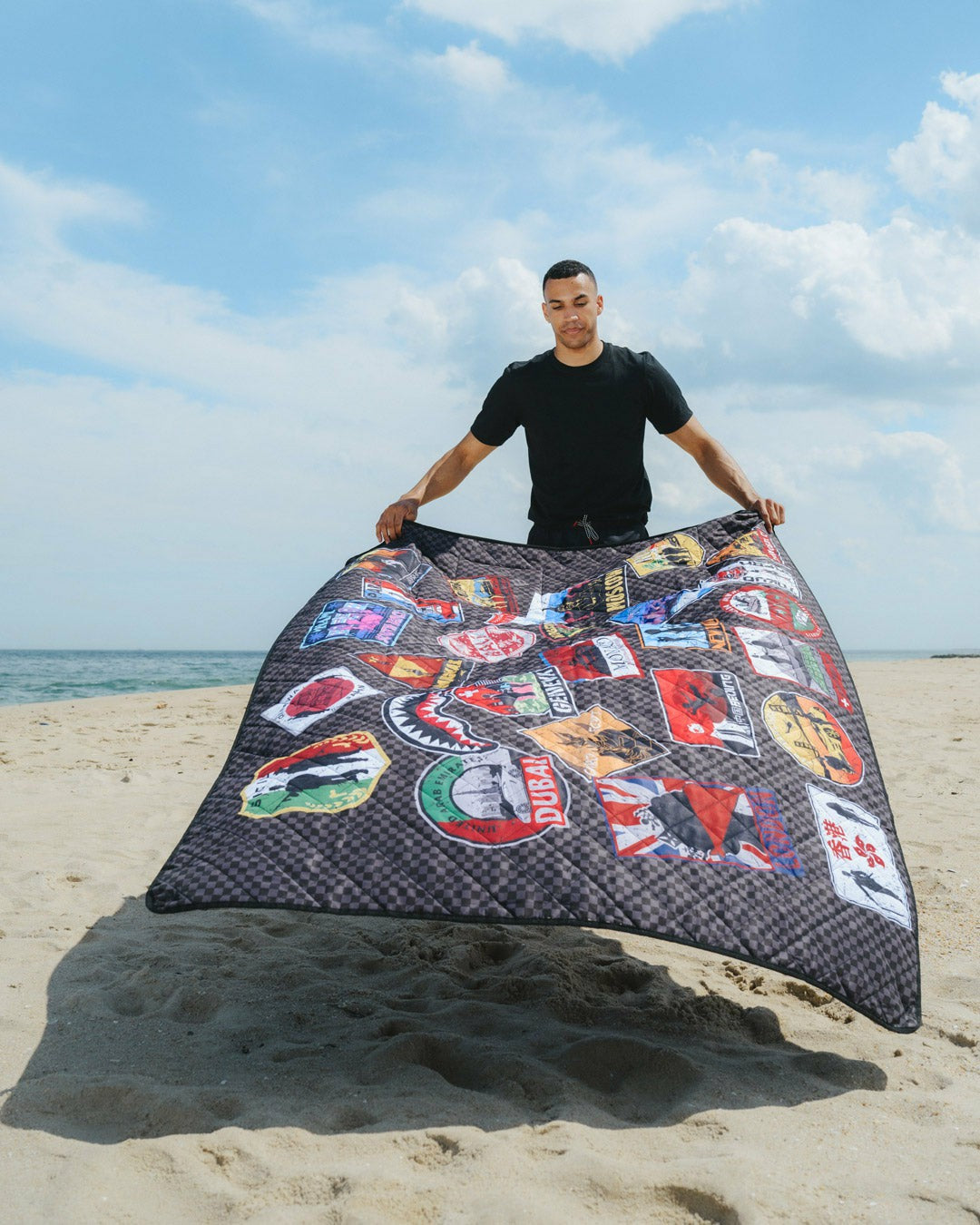 Sprayground - GLOBAL MOGUL UNLIMITED MILES PACKABLE BEACH MAT BLANKET WATER RESISTAN