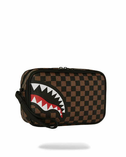 Sprayground - THE PRIVATE JET SHARK CLUB TOILETRY BRICK