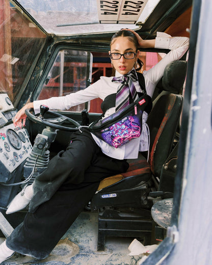 Sprayground - PINK PANTHER DIAMOND HEIST SAVVY CROSSBODY