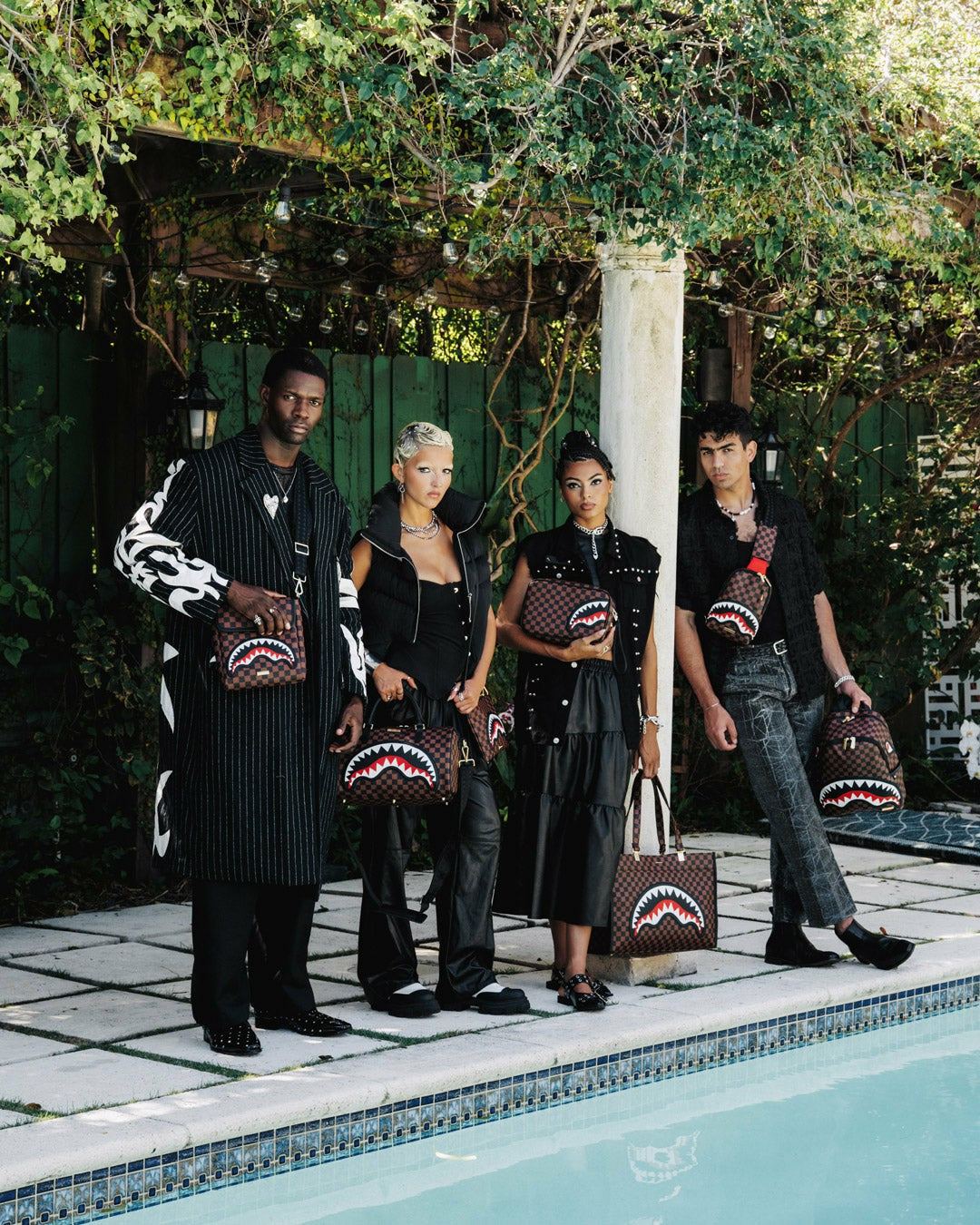 Sprayground - SAWTOOTH SHARKS IN PARIS MINI DUFFLE
