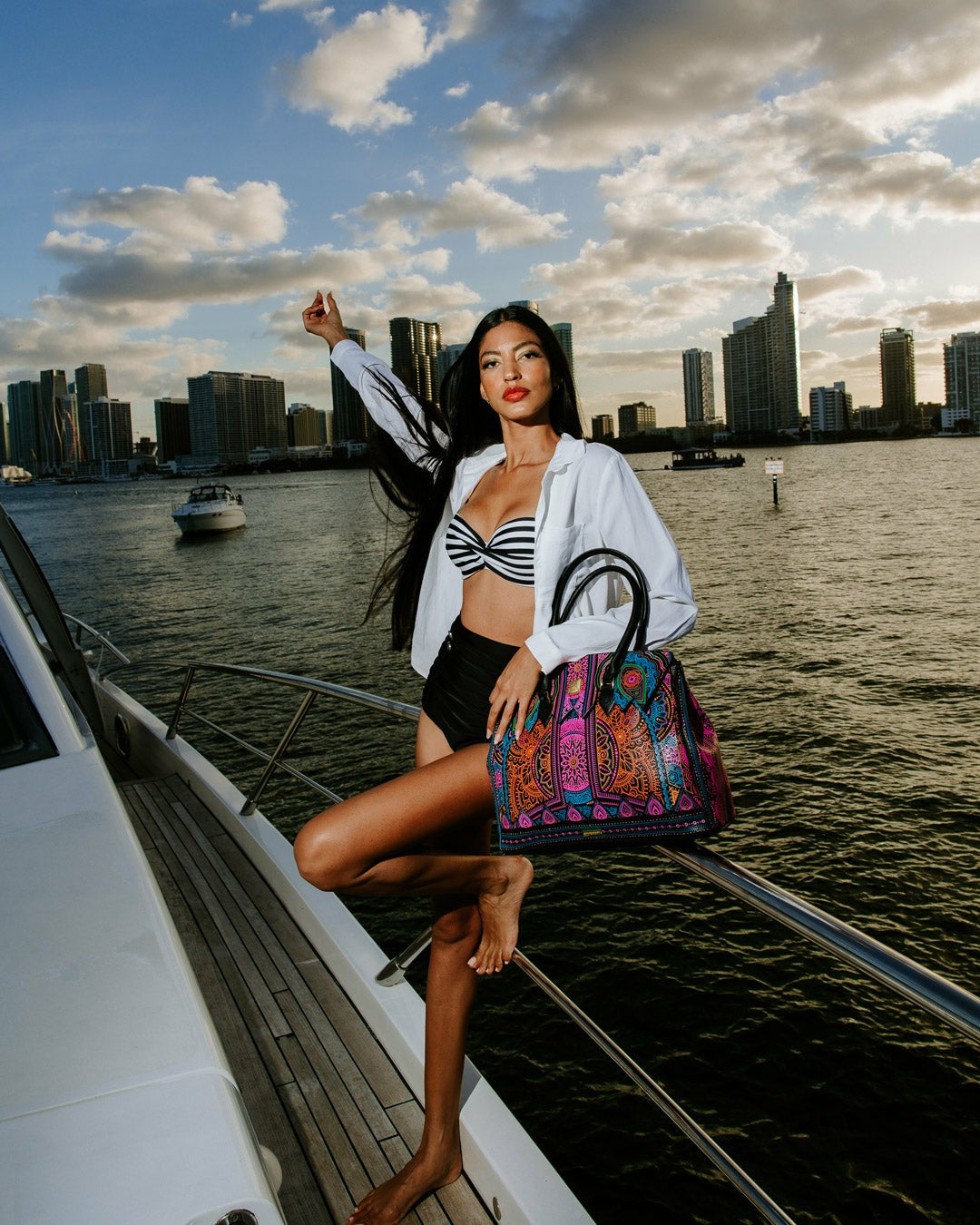 Sprayground - A.I. HIGHER REALM PALACE HANDBAG
