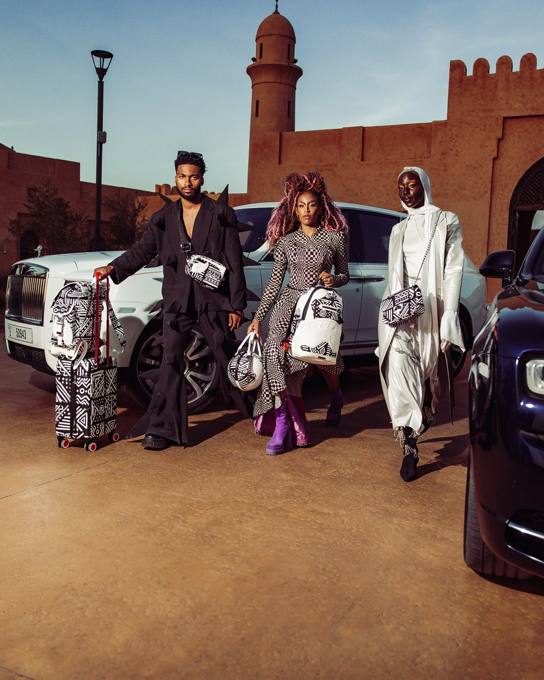 Sprayground - A.I.8 AFRICAN INTELLIGENCE - ORIGIN STORY GLOBE BAG