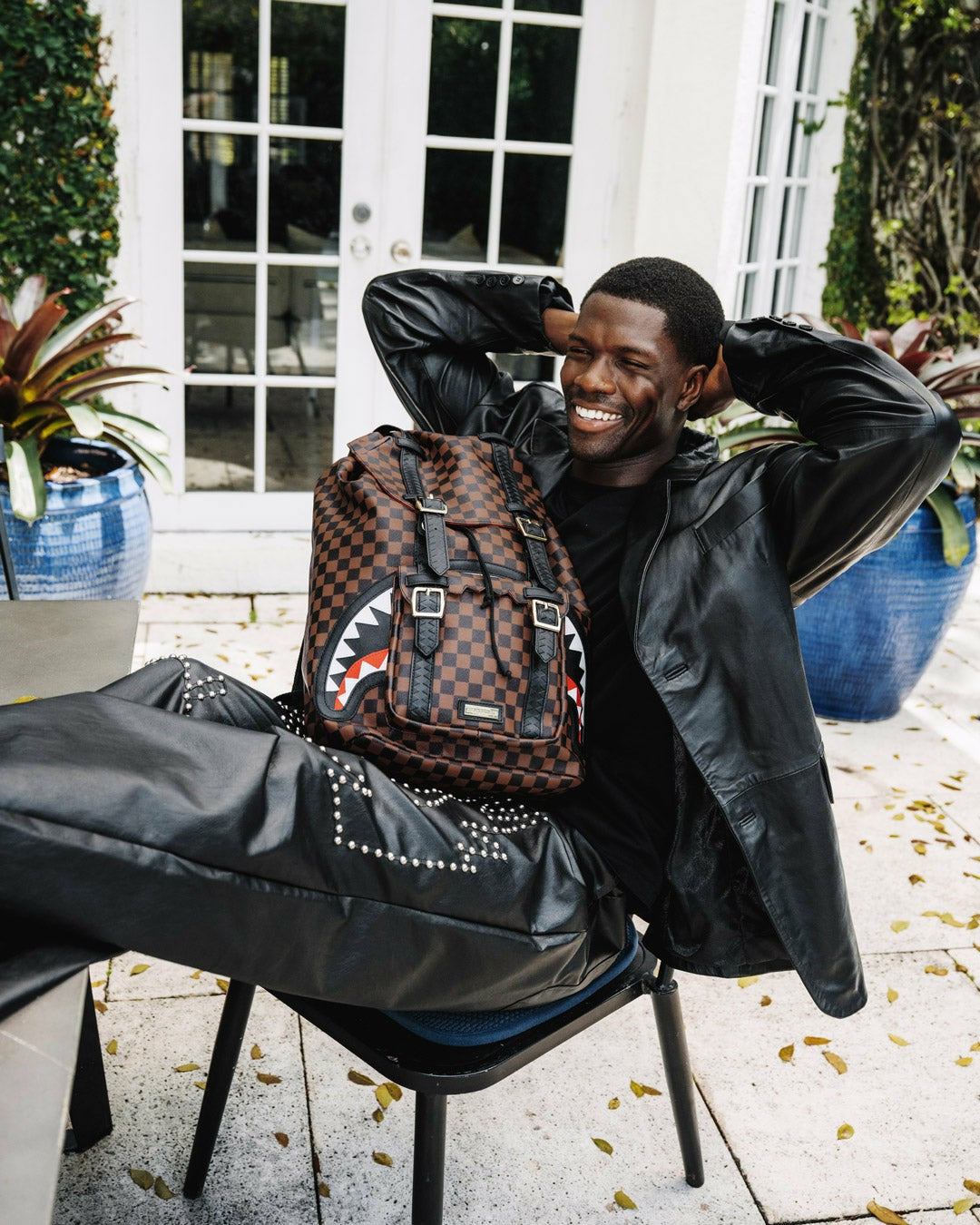 Sprayground - SAWTOOTH SHARKS IN PARIS HILLS BACKPACK