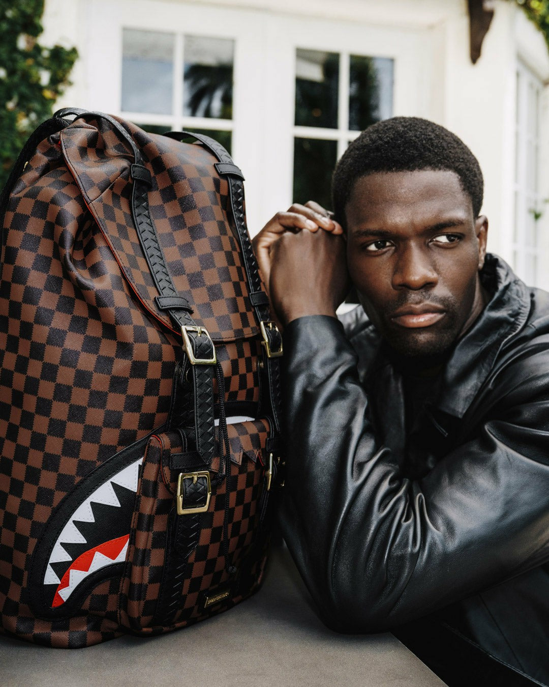 Sprayground - SAWTOOTH SHARKS IN PARIS HILLS BACKPACK