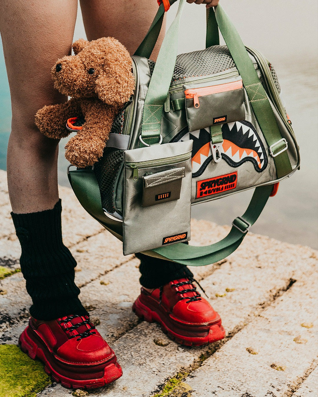 Sprayground - SPECIAL OPS ALPHA SHARK PET CARRIER
