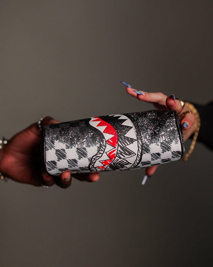 Sprayground - SCRIBBLE DRIBBLE CHECK POUCH