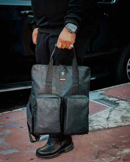 Sprayground - JAMES FIRST CLASS TYCOON TRAVELER CROSSOVER MESSENGER BAG