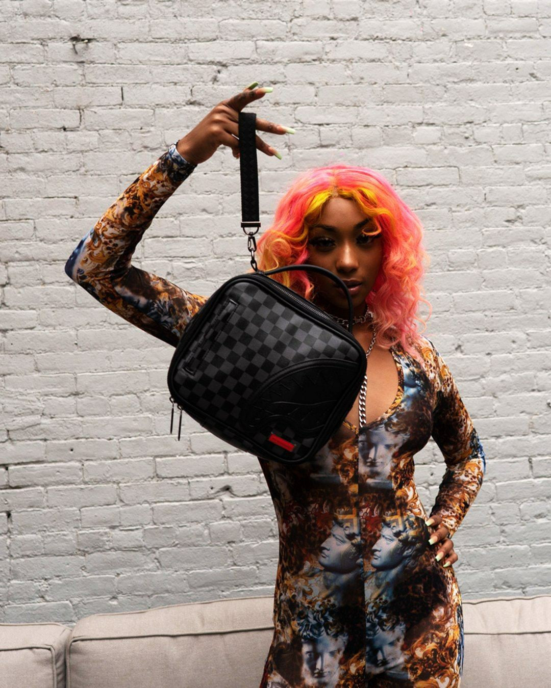 Sprayground - HENNY BLACK SNACK PACK