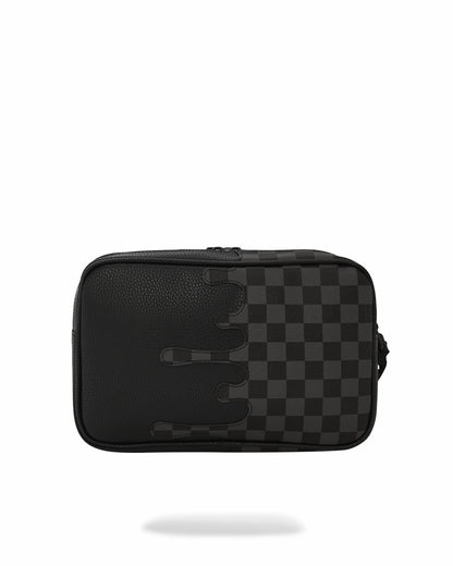 Sprayground - SPEED SHARK SIDE SWIPE TOILETRY BAG