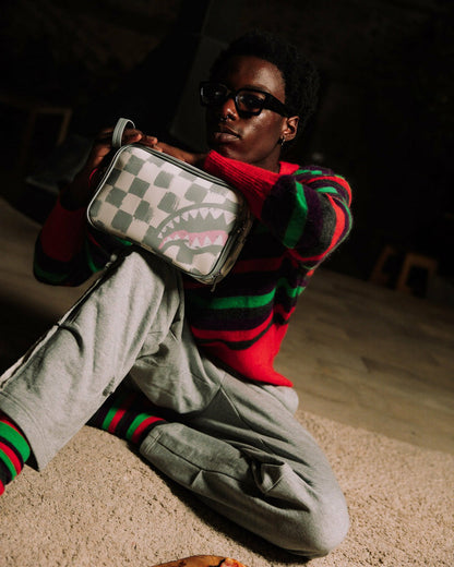Sprayground - VANQUISH CREAM TOILETRY BAG