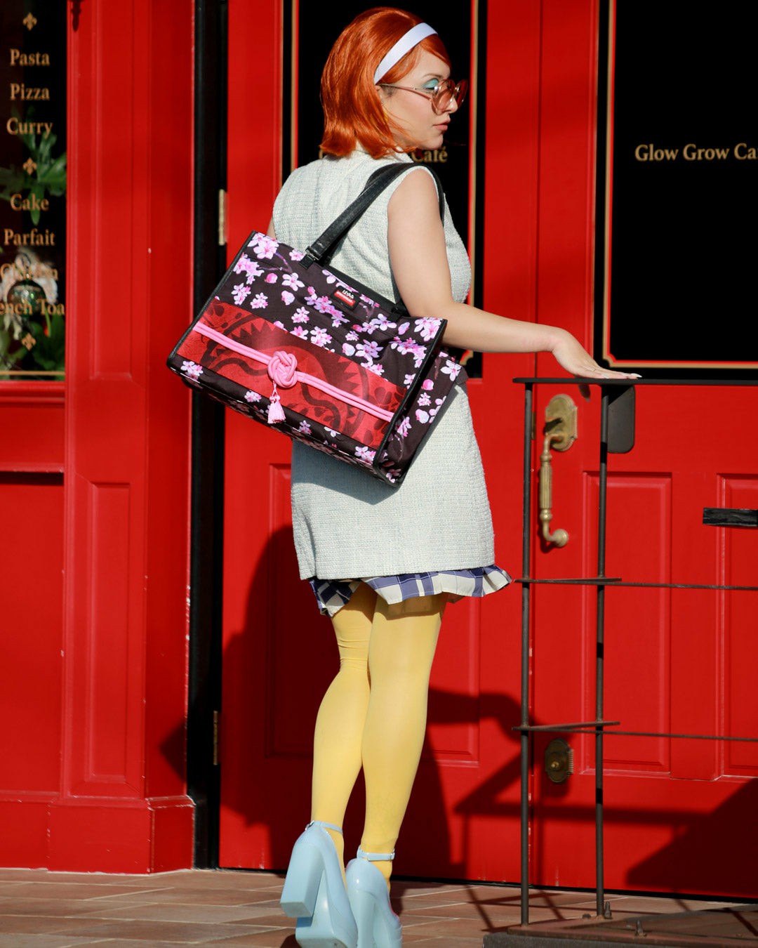 Sprayground - OUKA KENRAN HAYUMI HOKAZANO OFFICIAL COLLAB TORTUGA TOTE