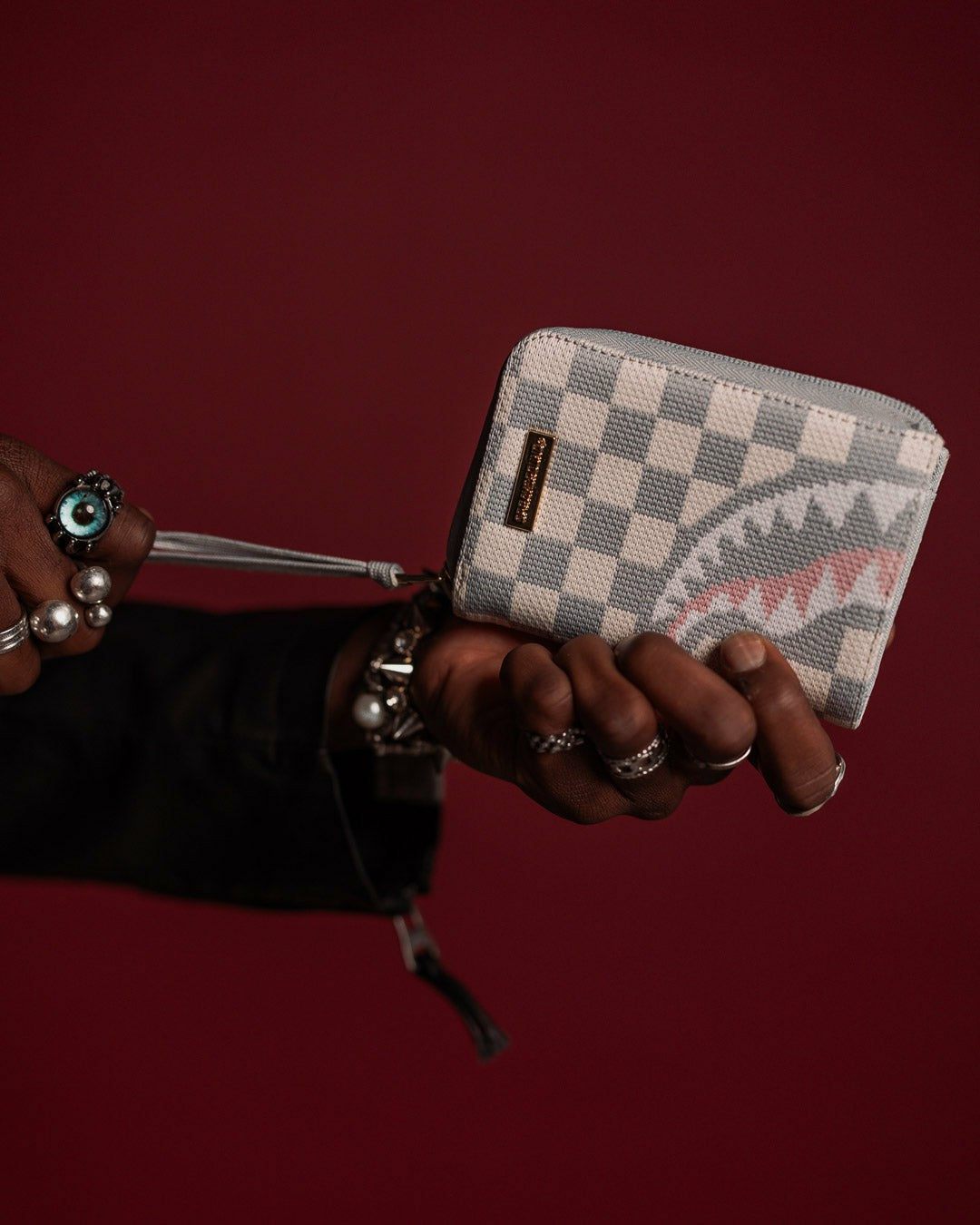 Sprayground - KNIT SHARKS IN PARIS IN CREAM WALLET