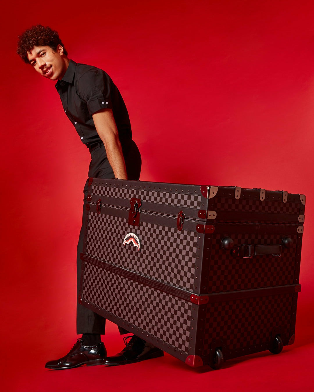 Sprayground - VANQUISH II WARDROBE TRUNK