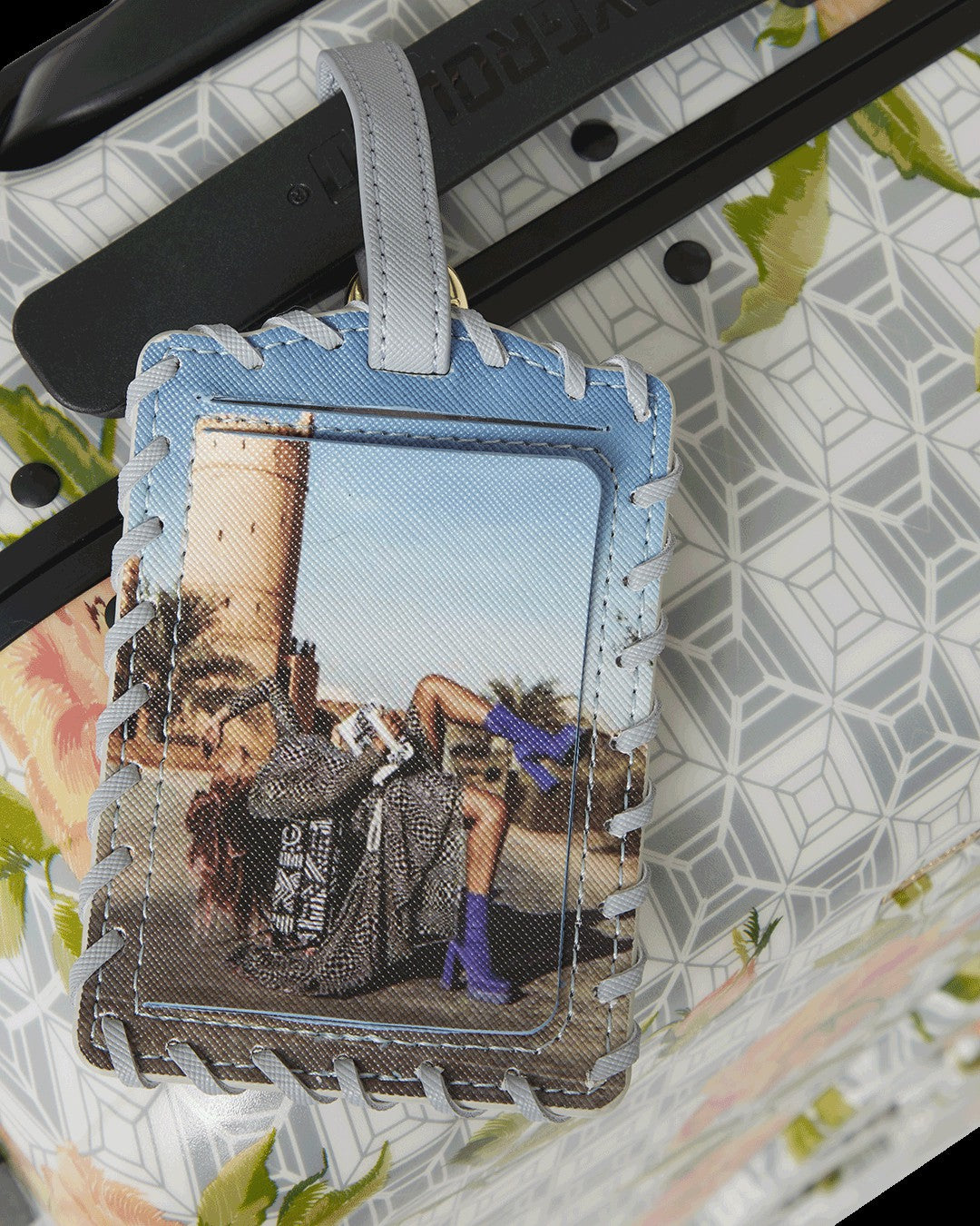 Sprayground - A.I. AFRICAN INTELLIGENCE ELEGANT ENERGY SHARKITECTURE CARRY-ON LUGGAG