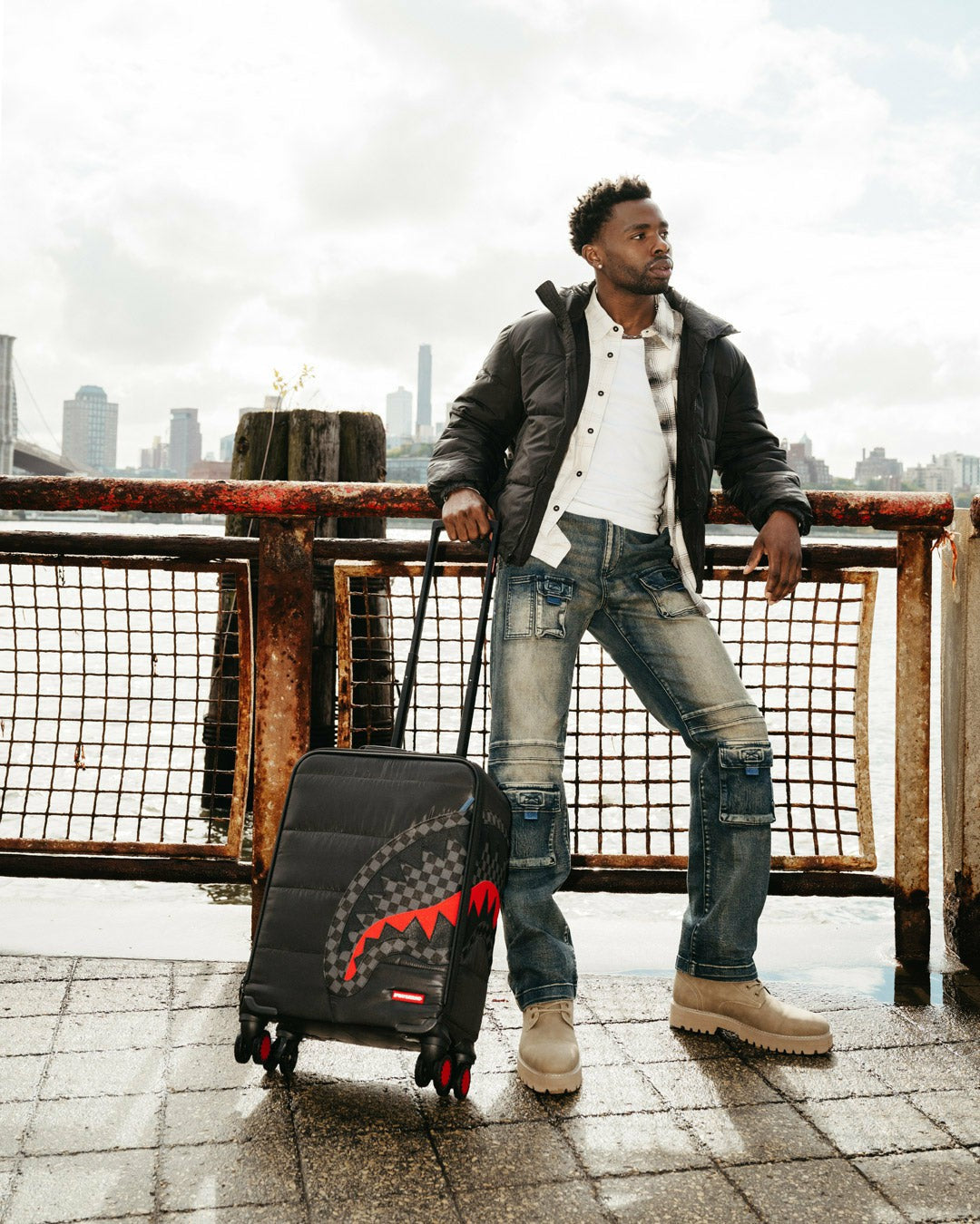 Sprayground - SNOWWSTORM PUFFER IMPERIAL CARRY-ON LUGGAGE