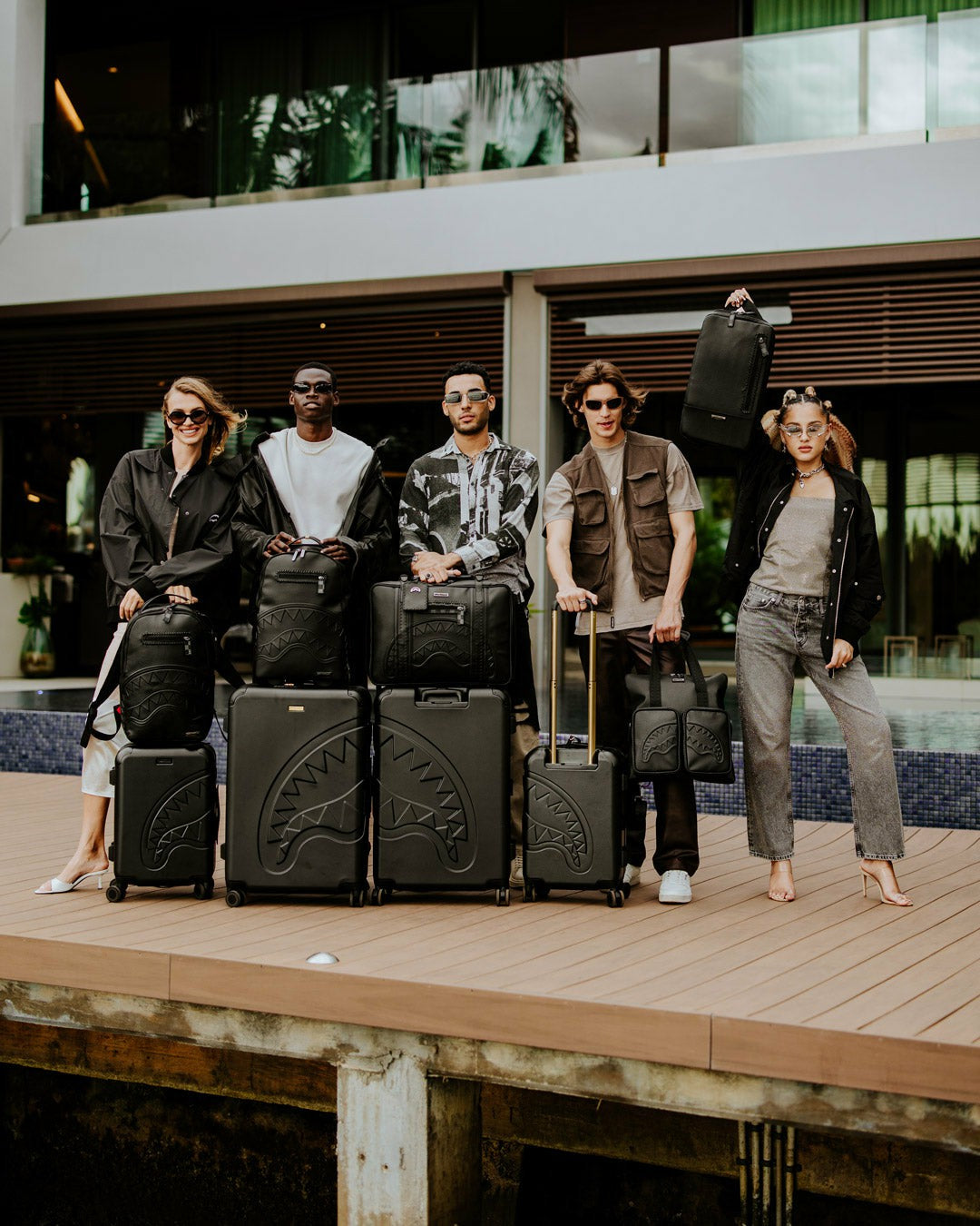 Sprayground - REALITY CHECK SHARKITECTURE FULL-SIZE JETBLACK LUGGAGE (GOLD HARDWARE)