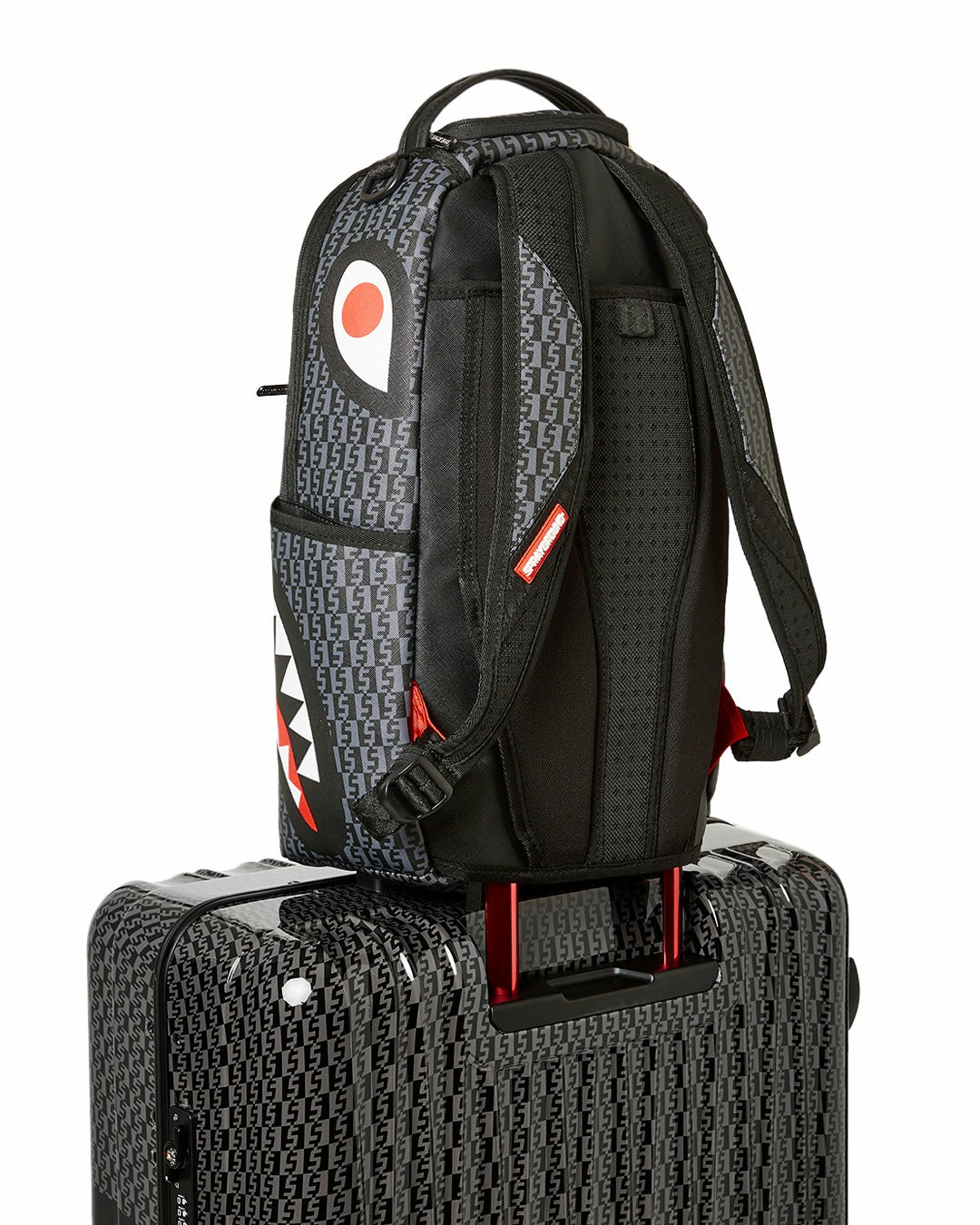 Sprayground - SPRAYGATTI REVV SHARKNAUTICS HARDSHELL FULL-SIZE LUGGAGE