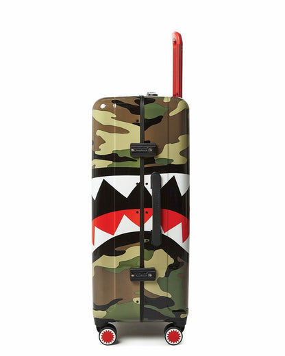 Sprayground - SHARKNAUTICS (CAMO) 29.5” FULL-SIZE LUGGAGE