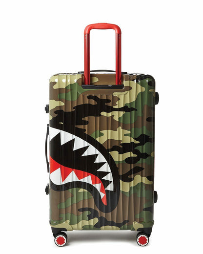 Sprayground - SHARKNAUTICS (CAMO) 29.5” FULL-SIZE LUGGAGE
