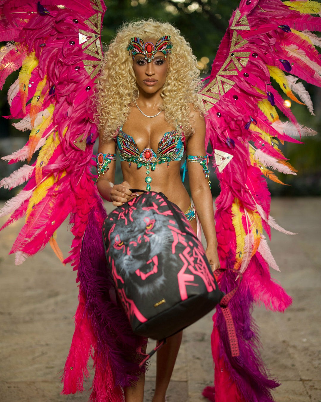 Sprayground - A.I. AFRICAN INTELLIGENCE PRIDE AND POWER BACKPACK - SANDFLOWER COLLAB