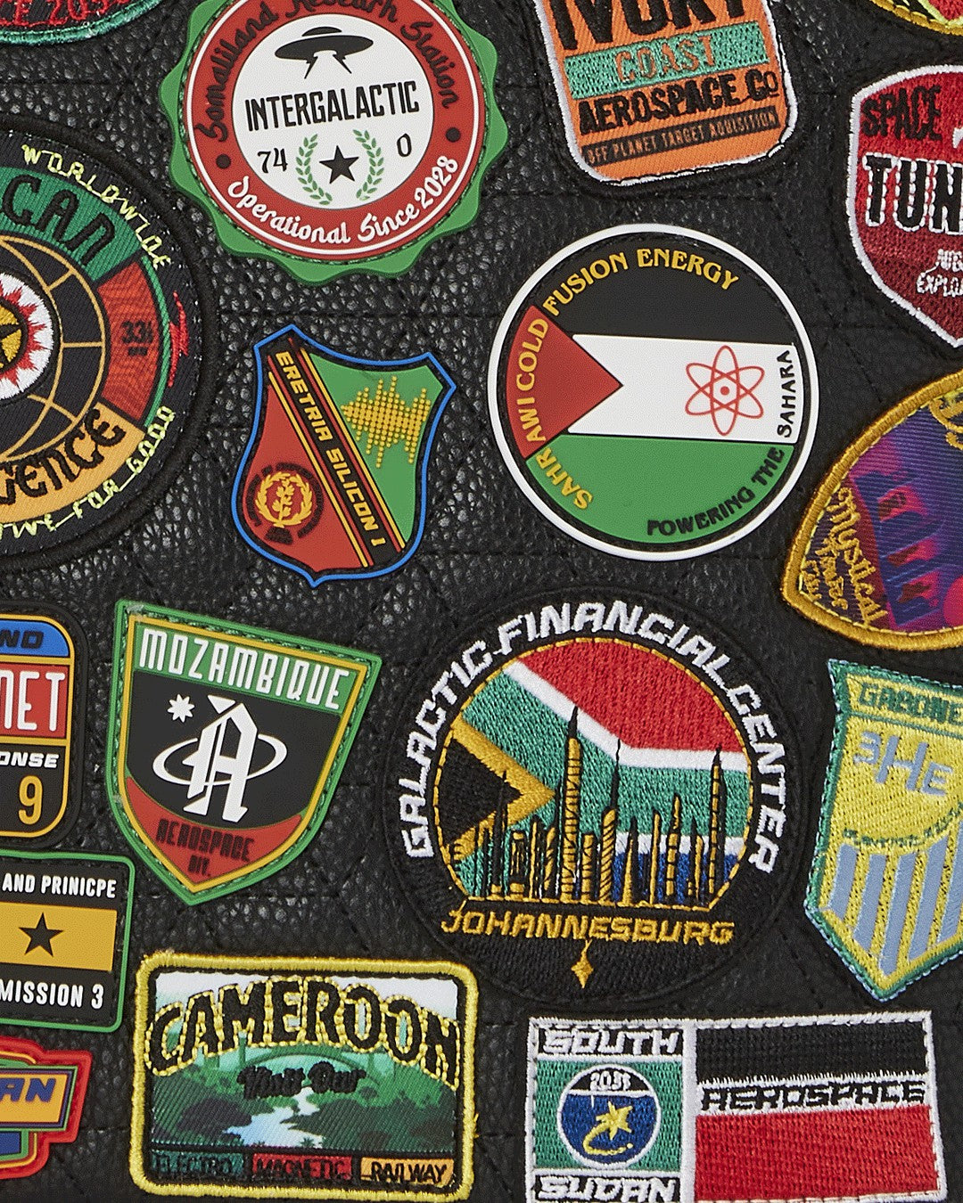 Sprayground - A.I. THE 54 (PATCHES OF AFRICA) CARGO TOTE