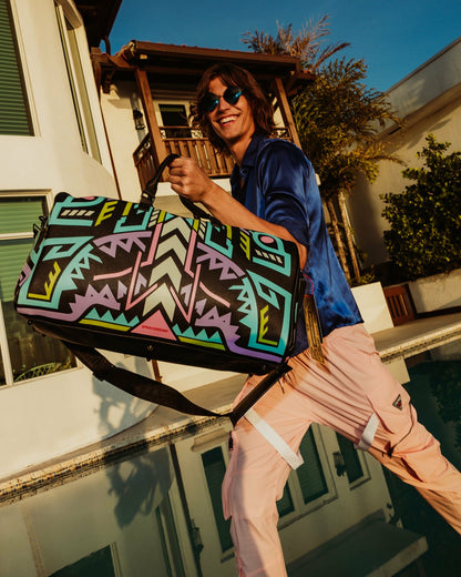 Sprayground - A.I. PATH TO THE FUTURE III DUFFLE - SANDFLOWER COLLAB (GLOW IN THE DA