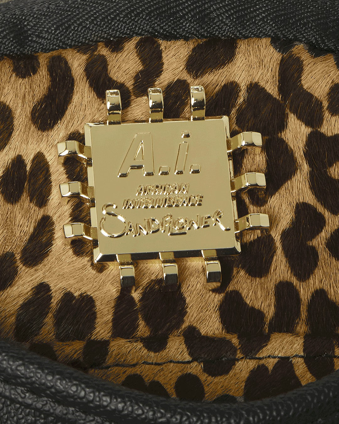 Sprayground - AFRICAN INTELLIGENCE 9 COURAGE LIVES ON BACKPACK - SANDFLOWER COLLAB