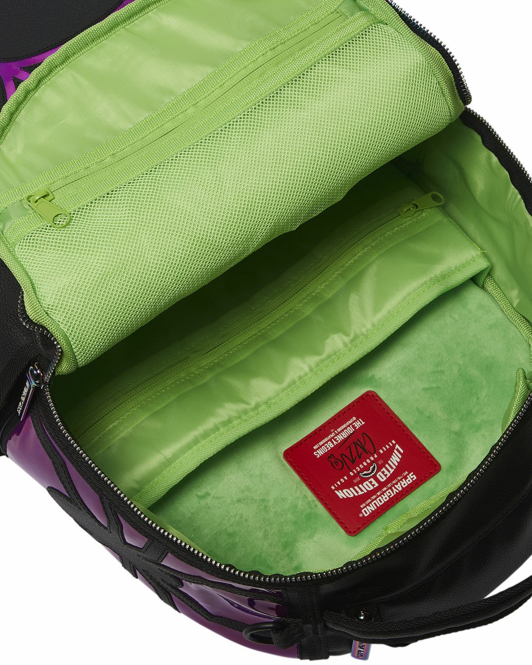 Sprayground - CAZZU IRIDESCENT CUT & SEW SPIDER SKULL SHARK BACKPACK (DLXV)