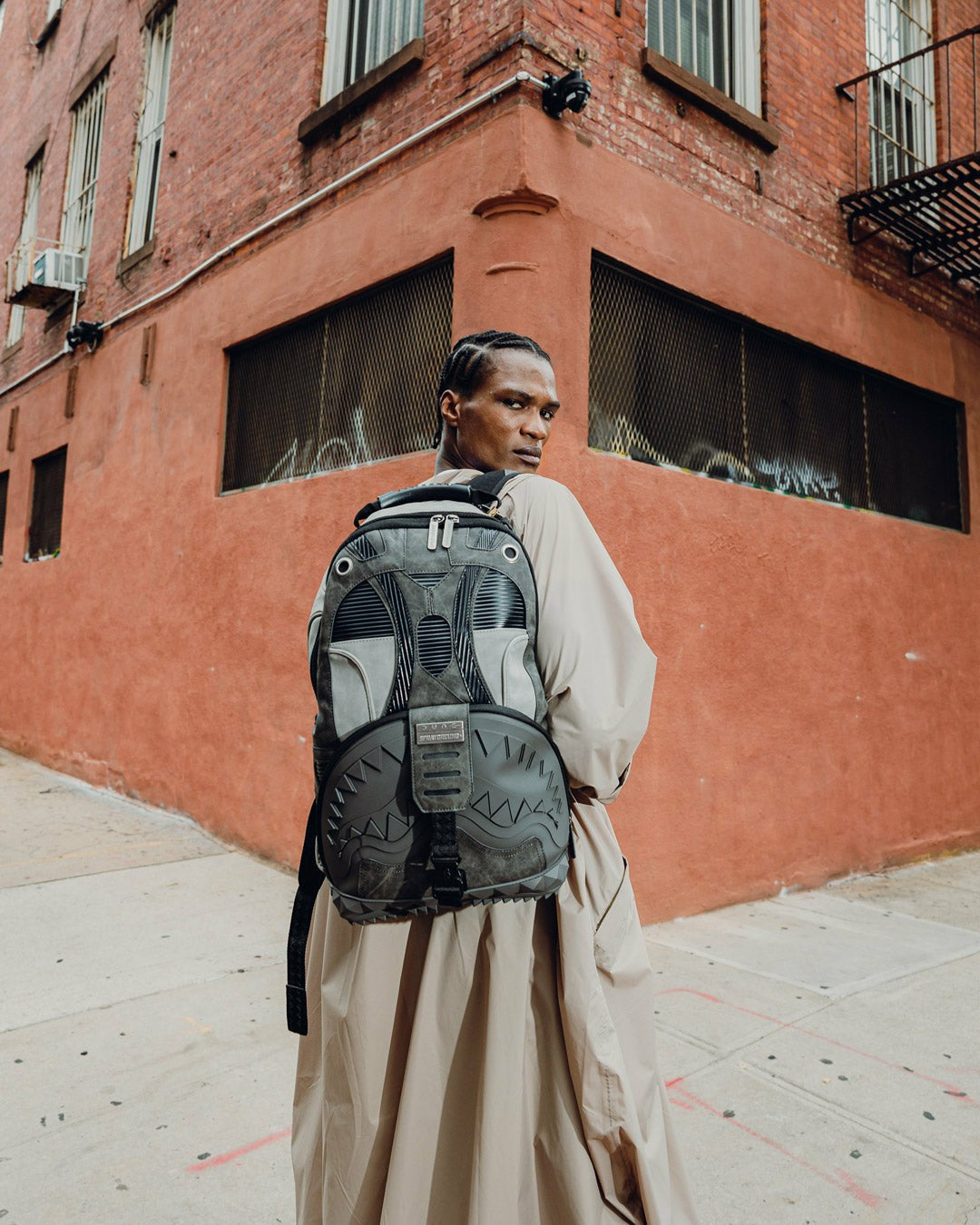 Sprayground - DUNE STILLSUIT SHARK BACKPACK
