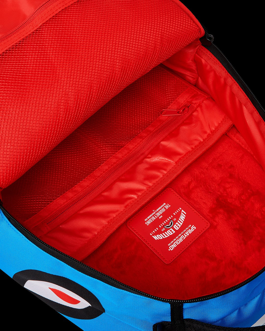 Sprayground - FAMILY GUY BRUISER DLXSR BACKPACK