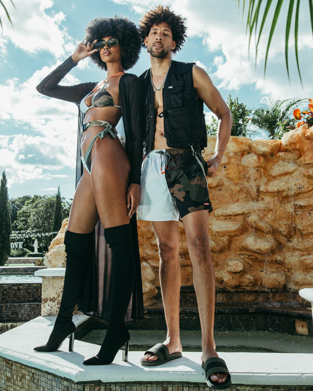 Sprayground - SPLIT BITE CAMO SHOTO SWIM TRUNKS