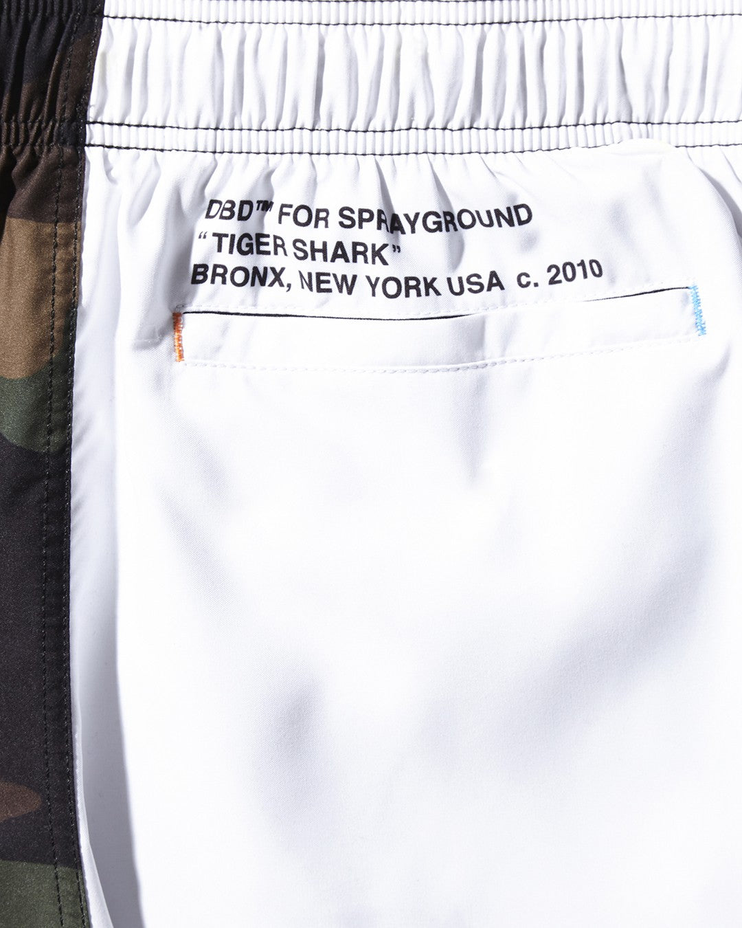 Sprayground - SPLIT BITE CAMO SHOTO SWIM TRUNKS