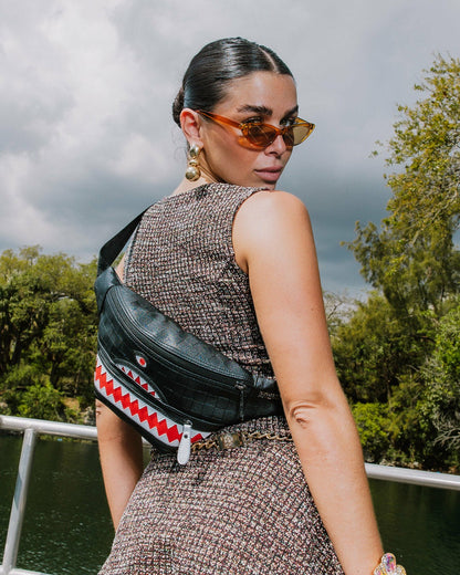 Sprayground - CUT AND PASTE SAVVY CROSSBODY