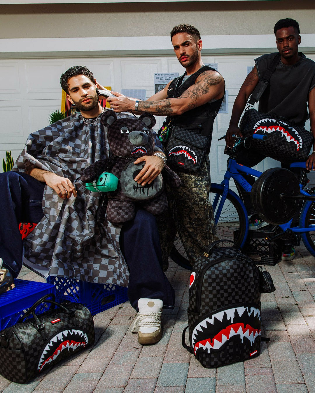 Sprayground - SHARKS IN PARIS THUNDERDRIP MINI DUFFLE