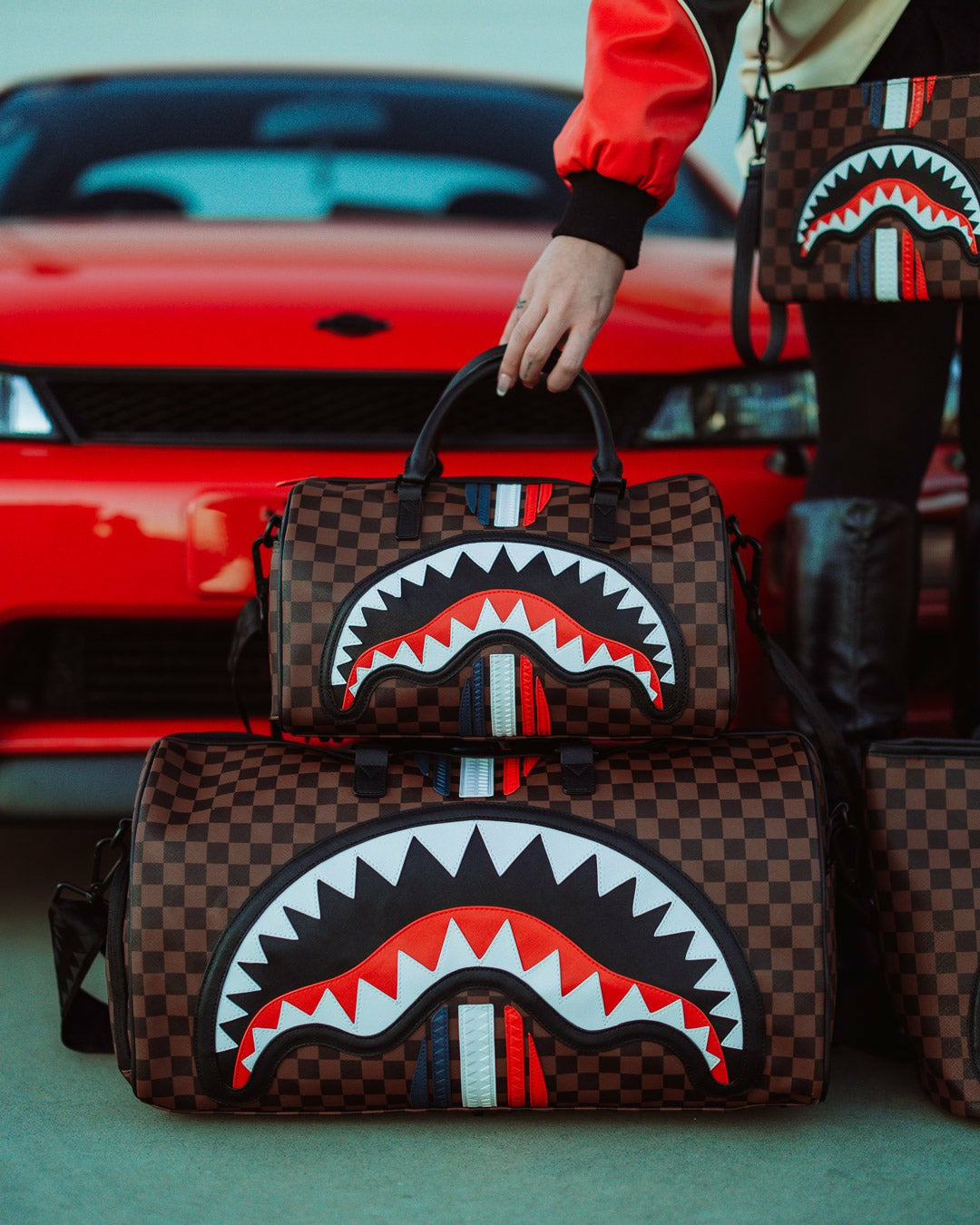 Sprayground - SHARKS IN PARIS GT MINI DUFFLE