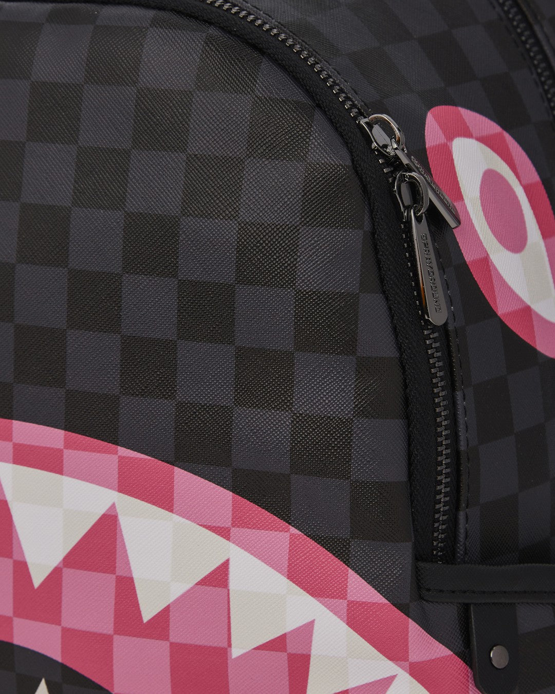 Sprayground - SHARKS IN CANDY SAVAGE
