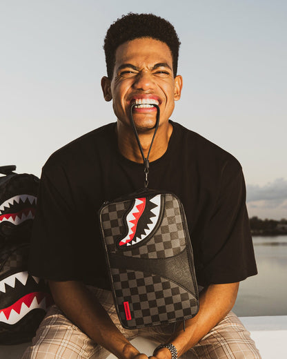 Sprayground - HENNY AIIR TO THE THRONE TOILETRY BAG