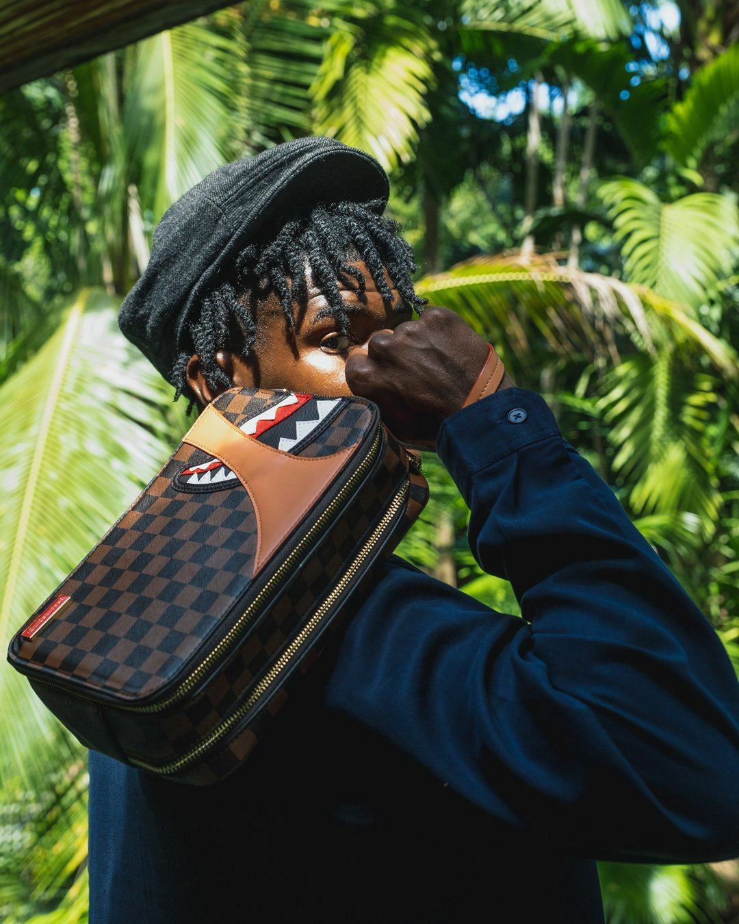 Sprayground - HENNY AIR TO THE THRONE TOILETRY