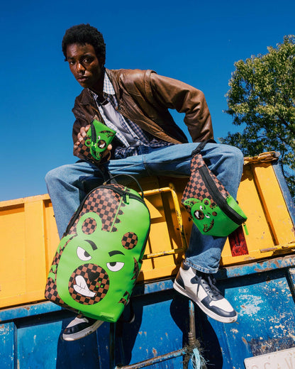 Sprayground - GREEN MONEY BEAR WALLET