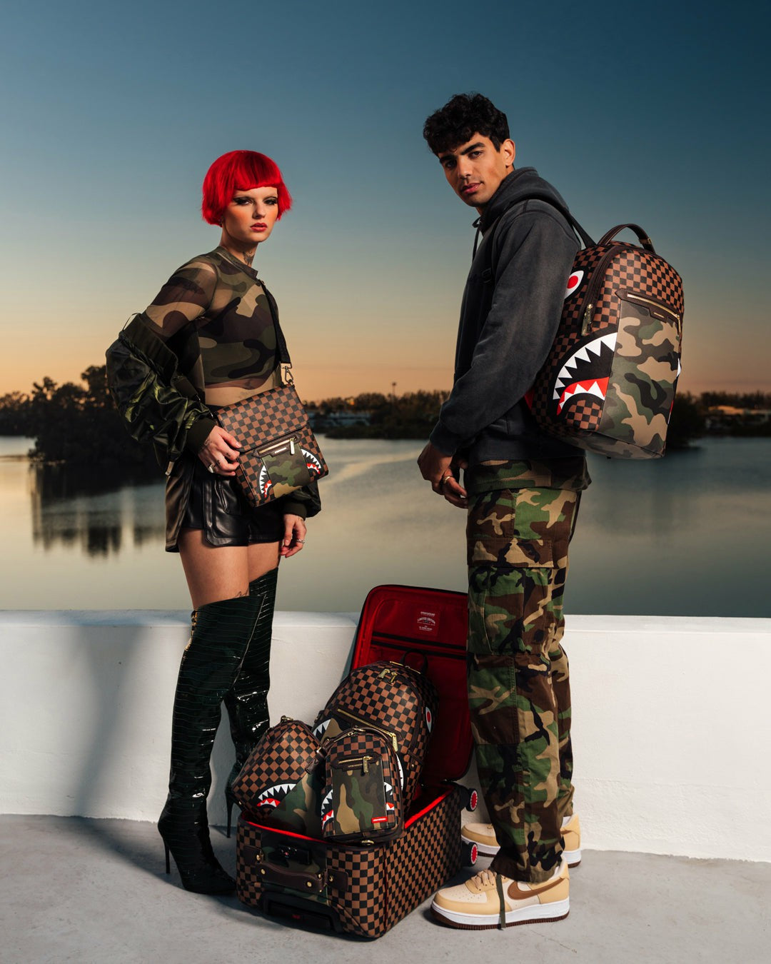 Sprayground - EXTERIOR GOLD ZIP POCKET SHARKS IN PARIS JETSETTER CARRY-ON LUGGAGE