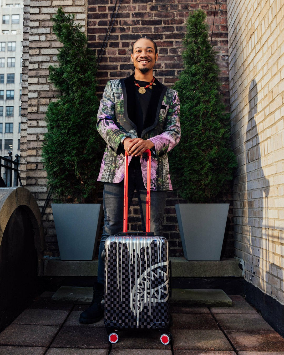 Sprayground - CHATEAU GHOST SHARKNAUTICS HARDSHELL CARRY-ON LUGGAGE