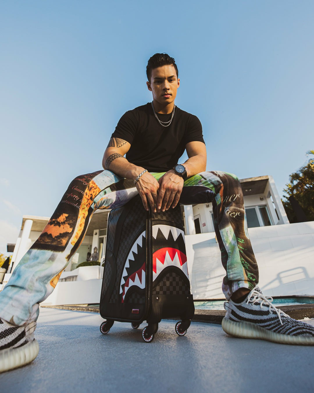 Sprayground - HENNY AIIR TO THE THRONE JETSETTER CARRY-ON LUGGAGE